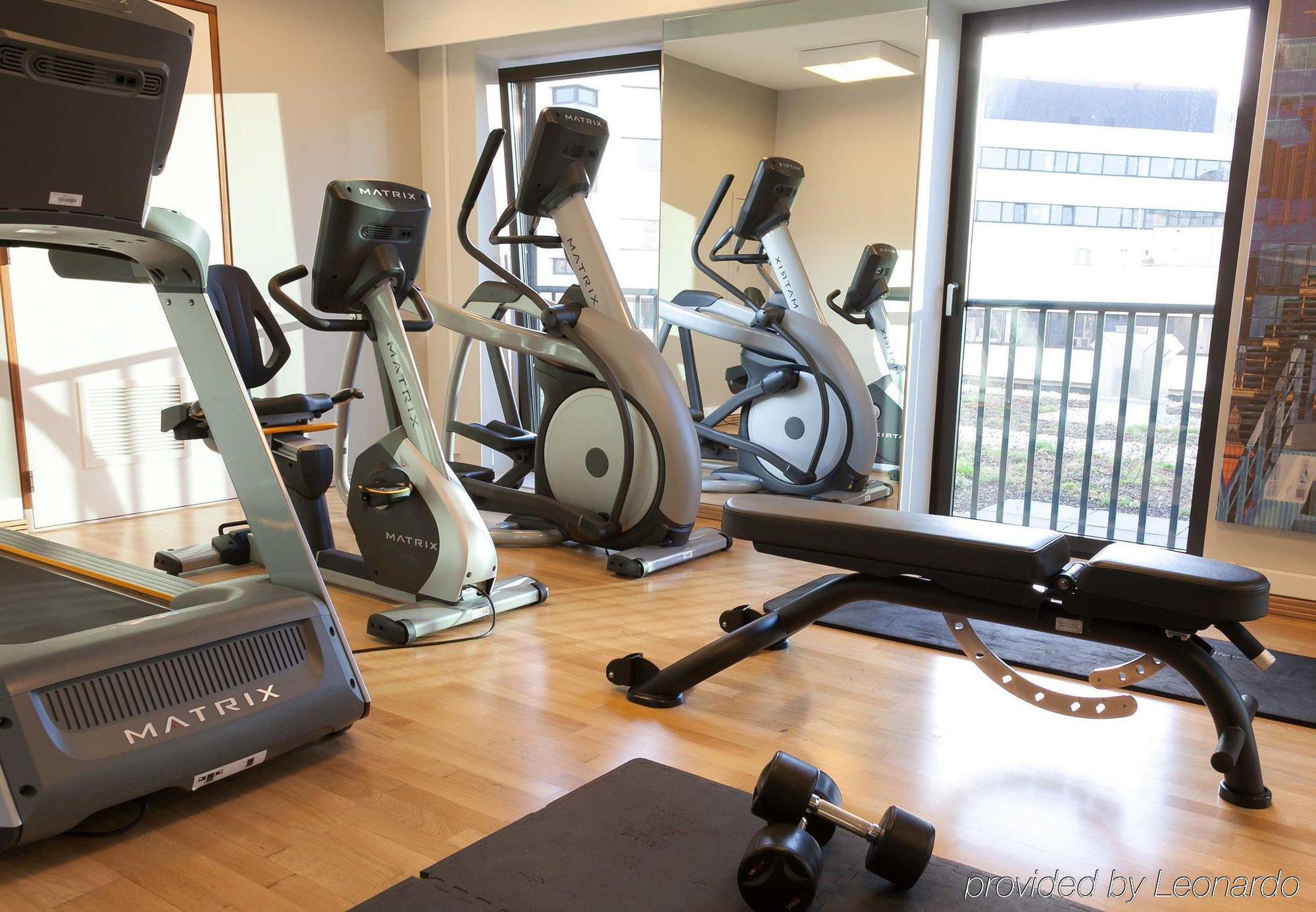 Courtyard By Marriott Arena Atlas Hotel